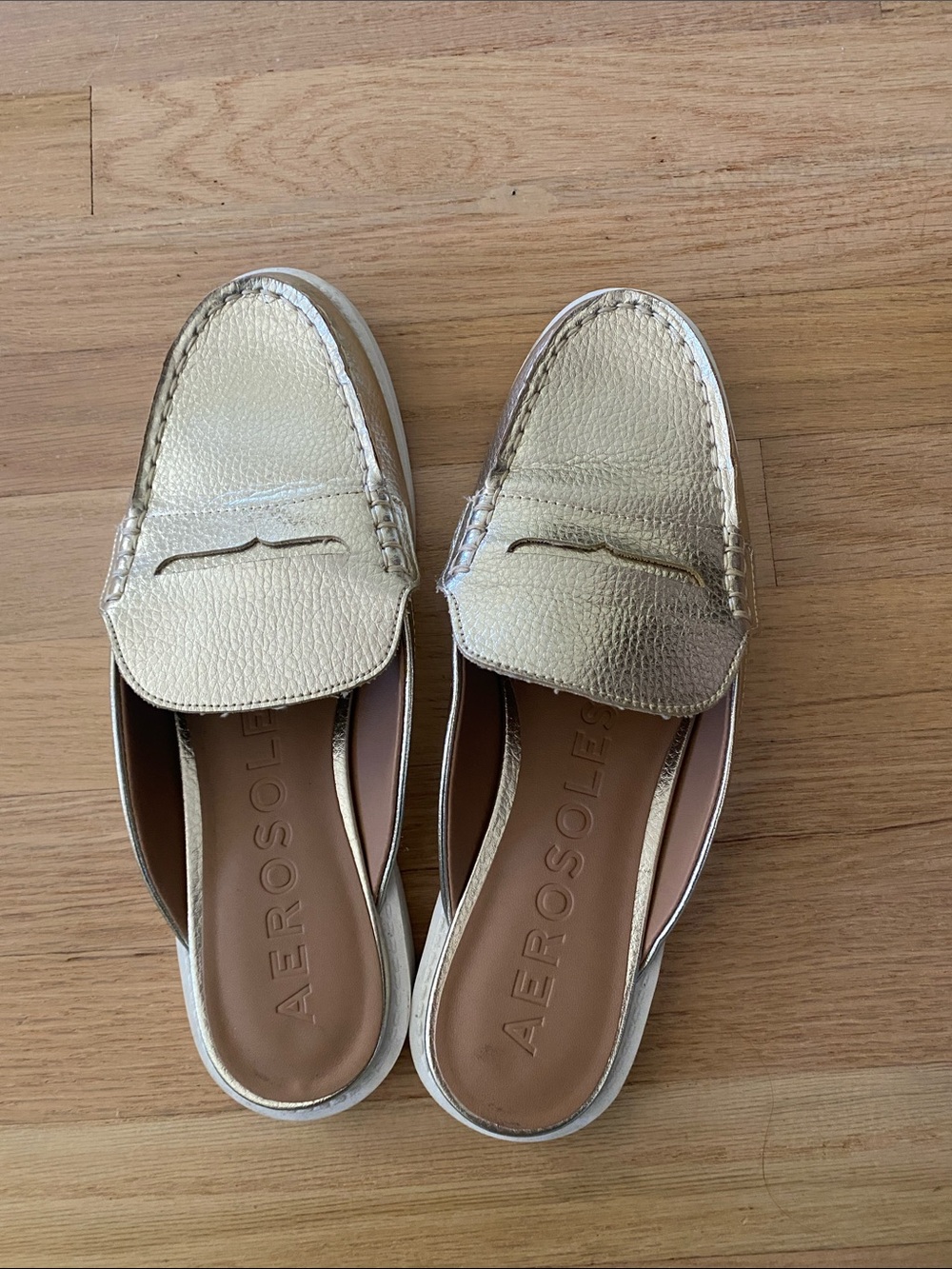 AEROSOLES Salome Gold Metallic Silver Slip-On Loafers 7.5